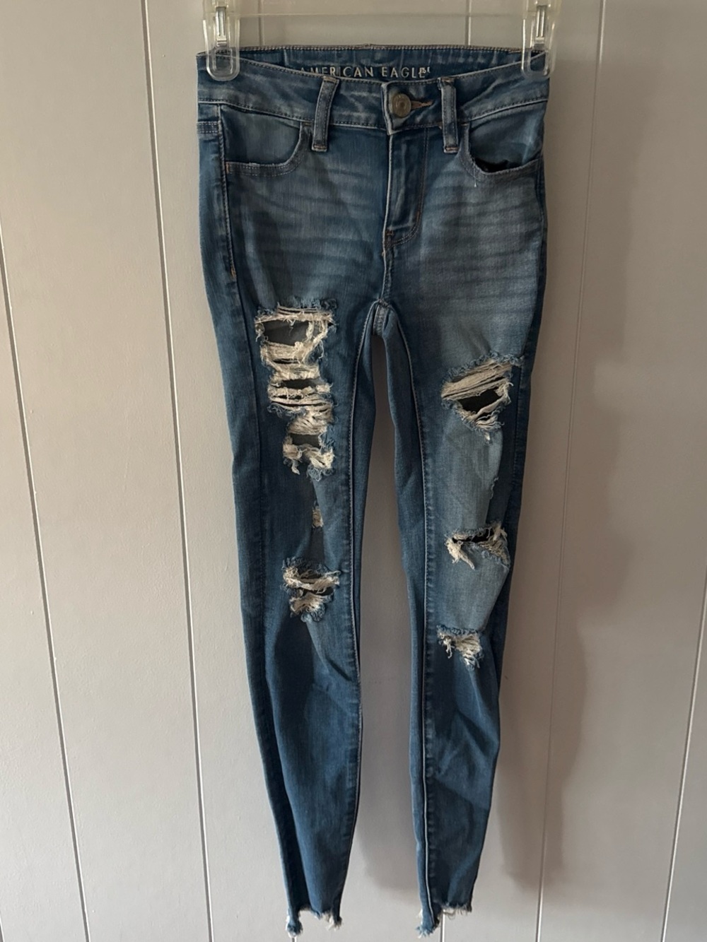 American Eagle Outfitters Distressed Skinny Jeans - Blue